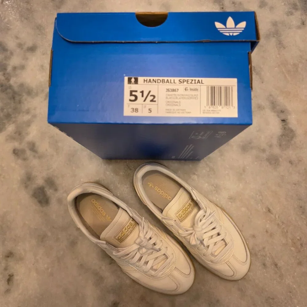 adidas Spezial Sneakers in White/Off-White - Picture 2 of 8